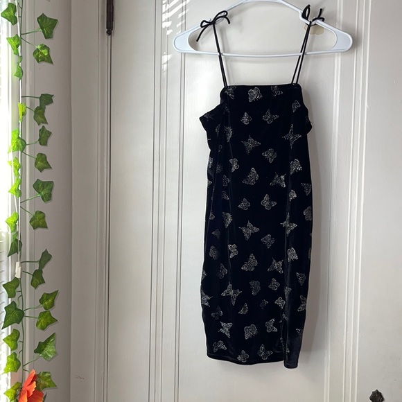 SHEIN Other - SHEIN girls split hem velvet slip dress